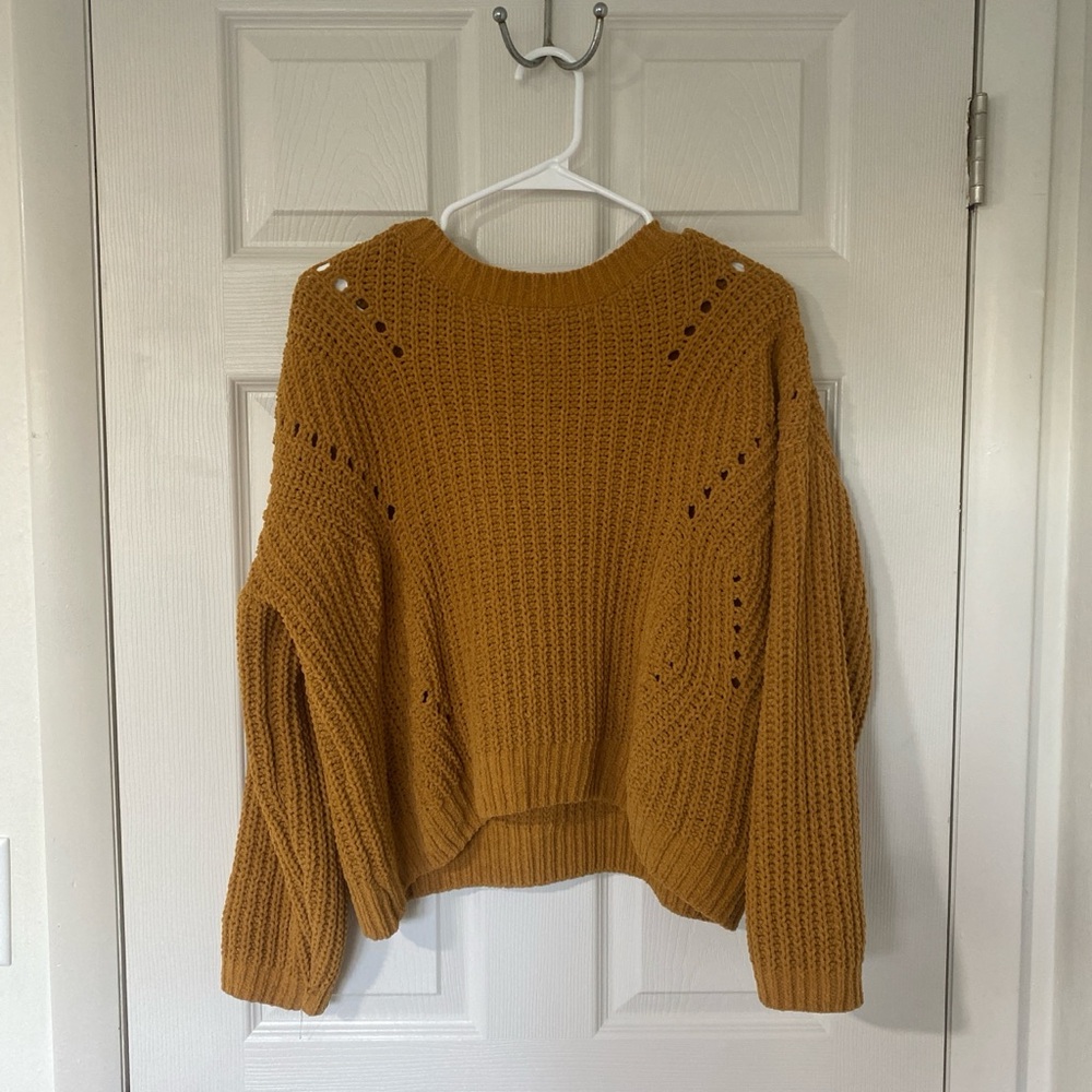 SO Women's Mustard Crew Neck Sweater